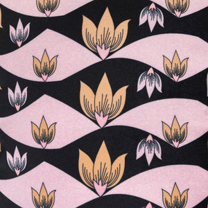 Rosewood Black · Signature Cushion