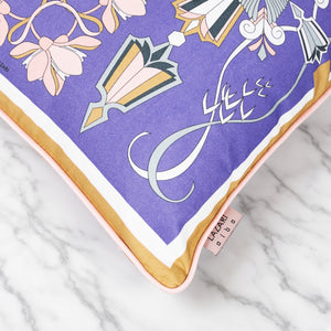 Nouveau Purple · Signature Cushion