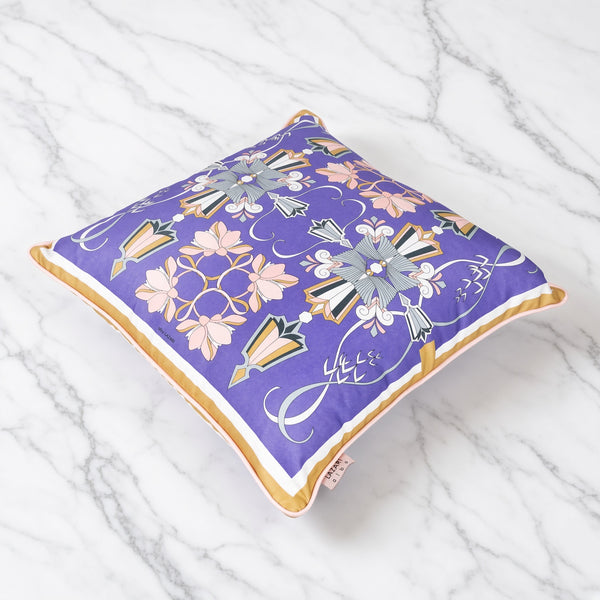 Nouveau Purple · Signature Cushion